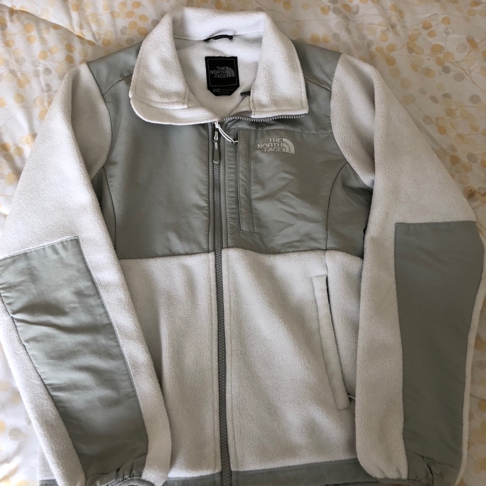 White North Face